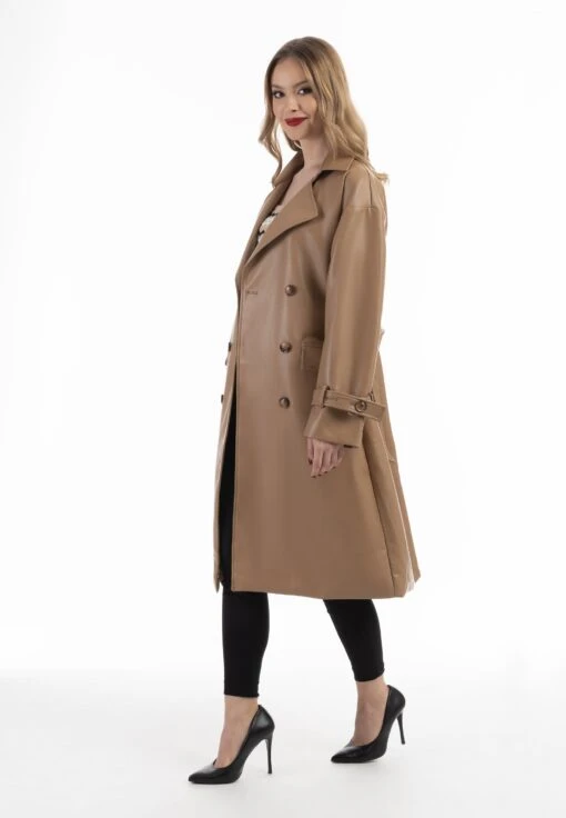 Faina Trenchcoat - Kamel -Faina Verkoop 42974bff2f894d4486309aed5b0a551f scaled