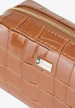 Faina Toilettassen Make Up Tas Koosh Dames Cognac -Faina Verkoop 9d40532a7371fd2b75bbfc358b7f559e